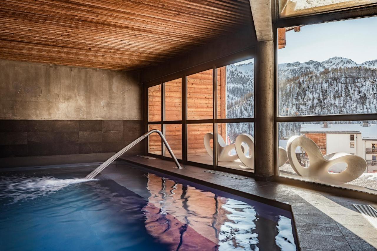 Le Chaberton, rénové en 2021, pied des pistes et spa Montgenèvre Exterior foto